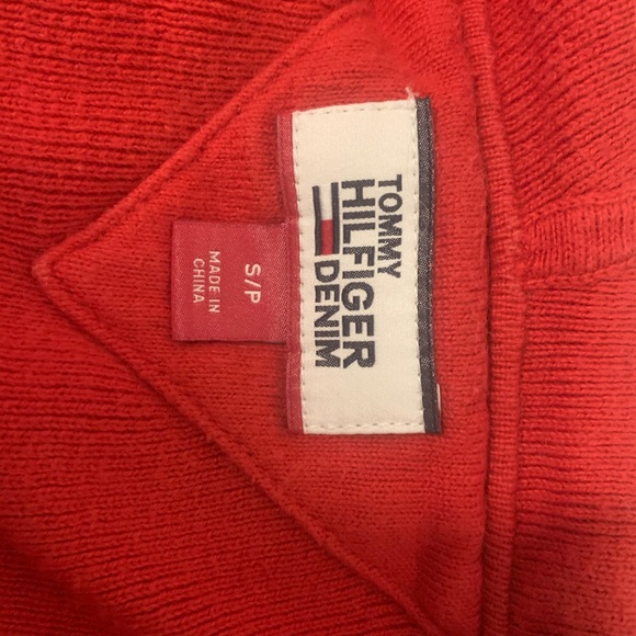 Tommy Hilfiger Crop Top - Picture 3 of 3